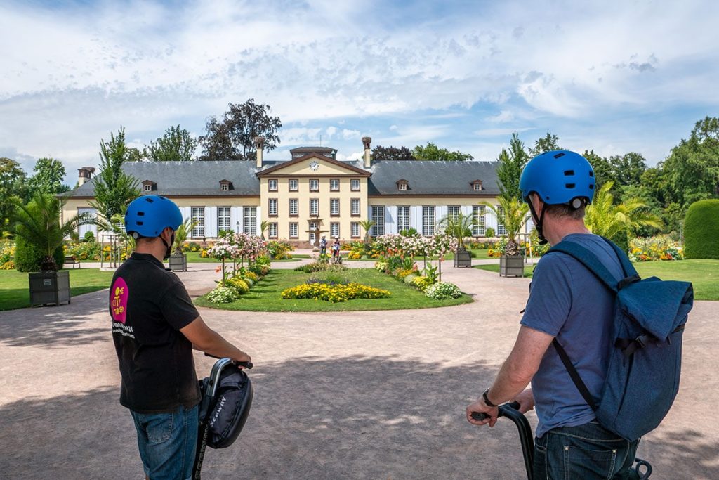 Visite de la roseraie de l'Orangerie en segway